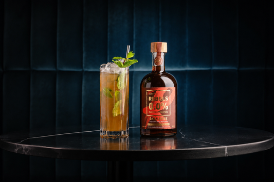 MIX AN ALCOHOL-FREE MOJITO WITH THIS EASY RECIPE